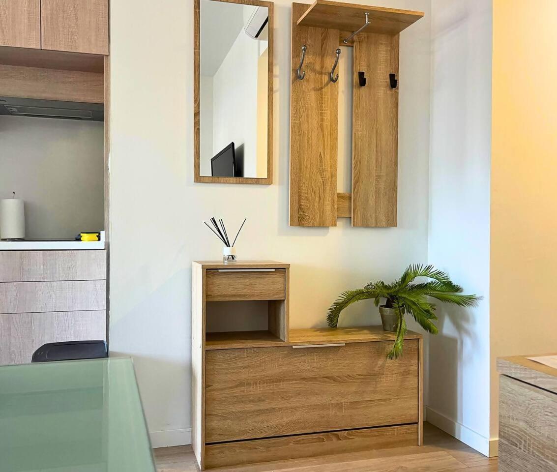 Home4U Apartamento Con Cochera Granada Dış mekan fotoğraf
