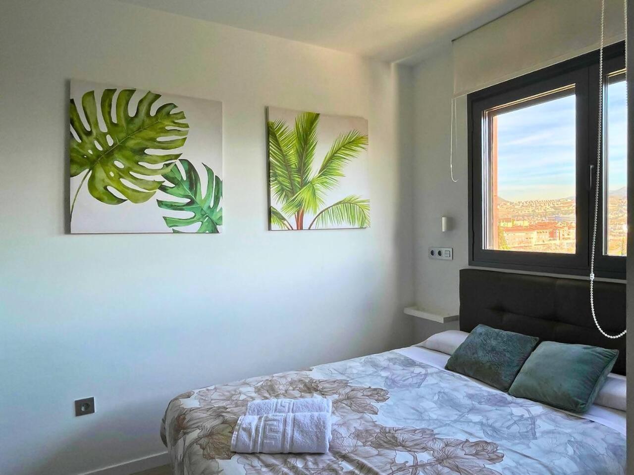 Home4U Apartamento Con Cochera Granada Dış mekan fotoğraf