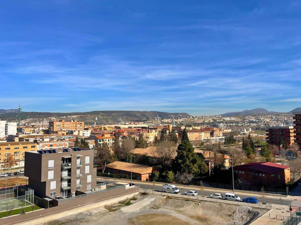 Home4U Apartamento Con Cochera Granada Dış mekan fotoğraf