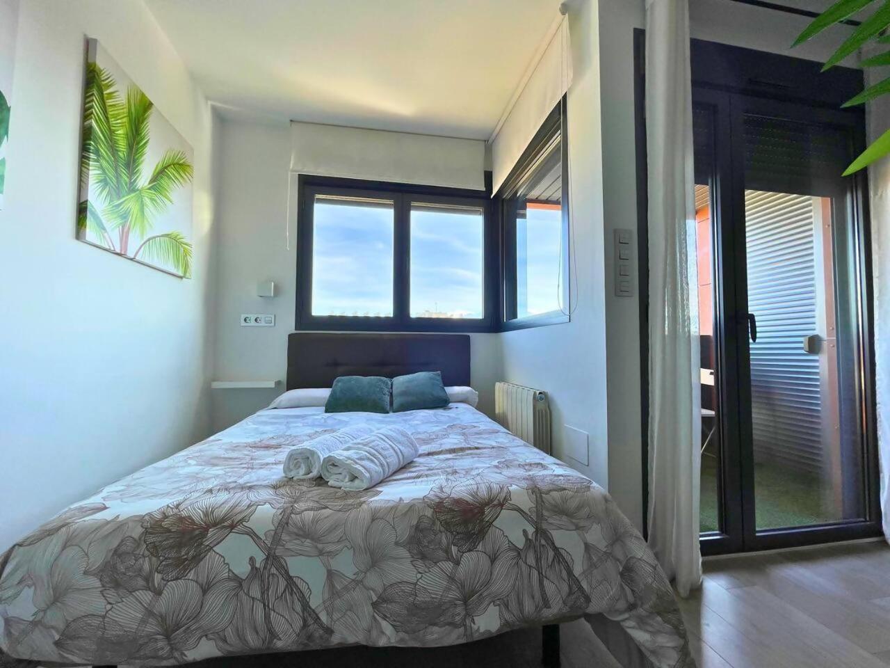 Home4U Apartamento Con Cochera Granada Dış mekan fotoğraf