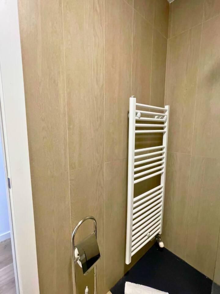 Home4U Apartamento Con Cochera Granada Dış mekan fotoğraf