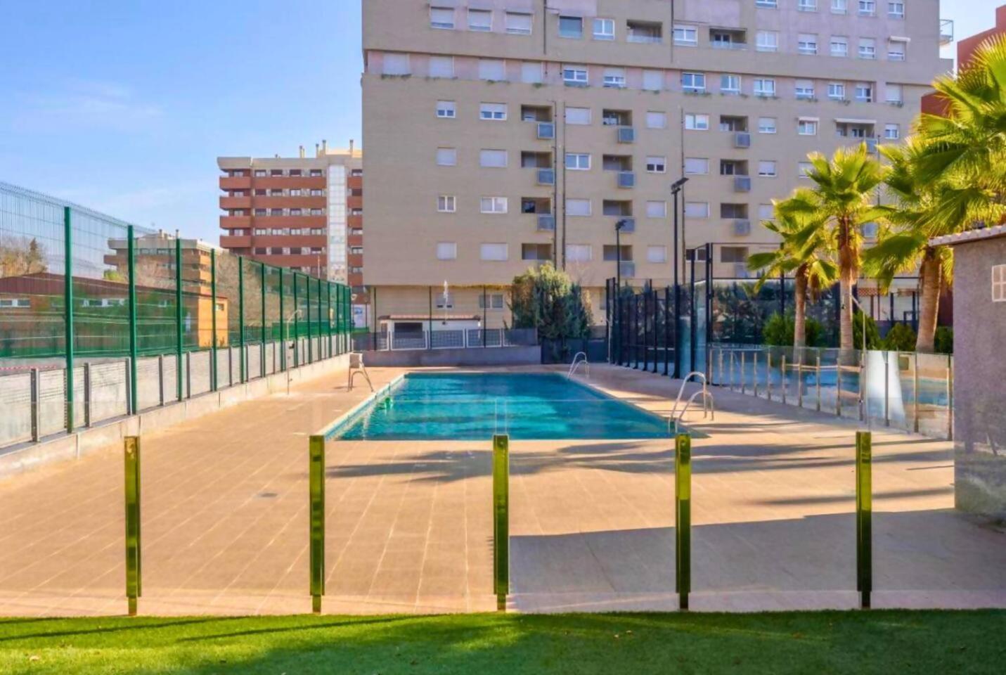 Home4U Apartamento Con Cochera Granada Dış mekan fotoğraf