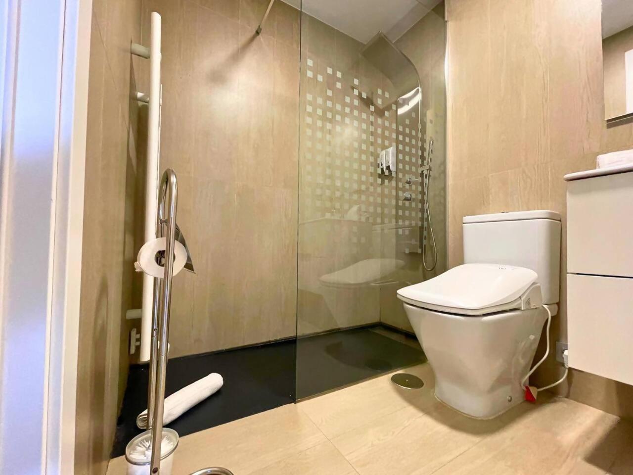 Home4U Apartamento Con Cochera Granada Dış mekan fotoğraf